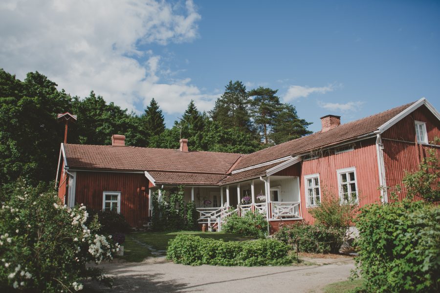 Kesäkahvilamme avautuu juhannuksen jälkeen!